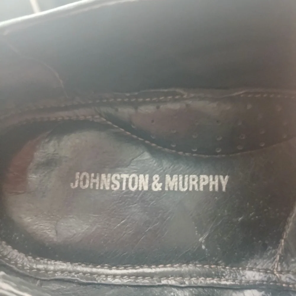 Johnston & Murphy Derby Shoes 11.5M Black Leather Medallion Square Toe 20-1061